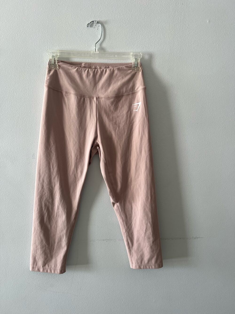 Gymshark Leggings Women's Medium Taupe Nude Blush Dreamy Cropped Athleisure